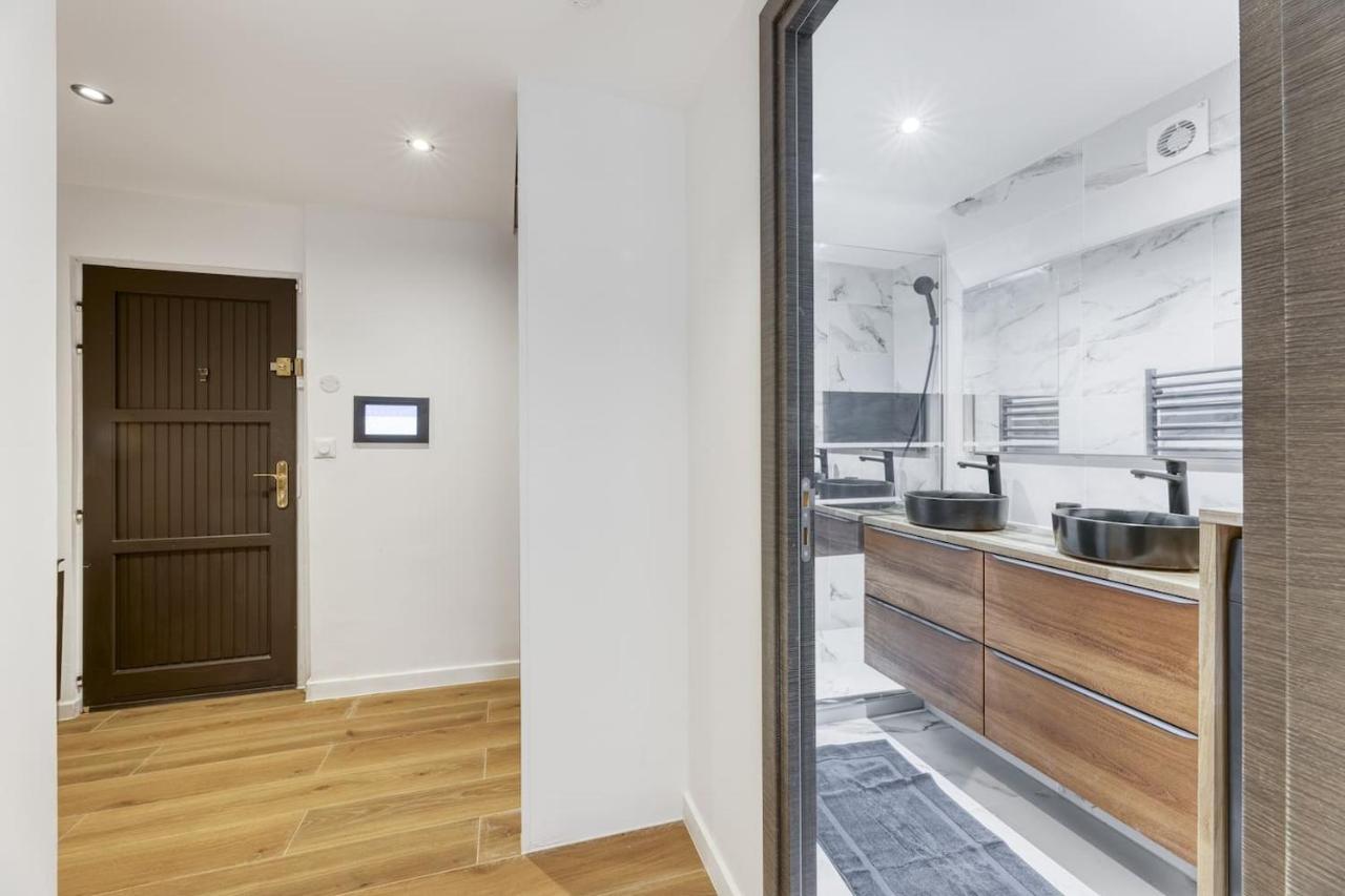 Appartement Hyper Centre Evian - Cote Theatre Exterior foto